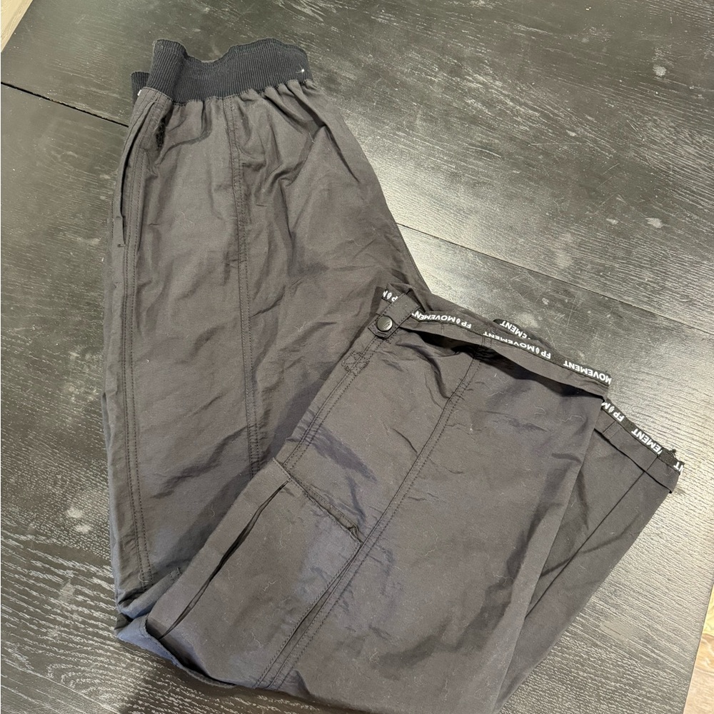 Free People FP Parachute Black Pant Size Medium